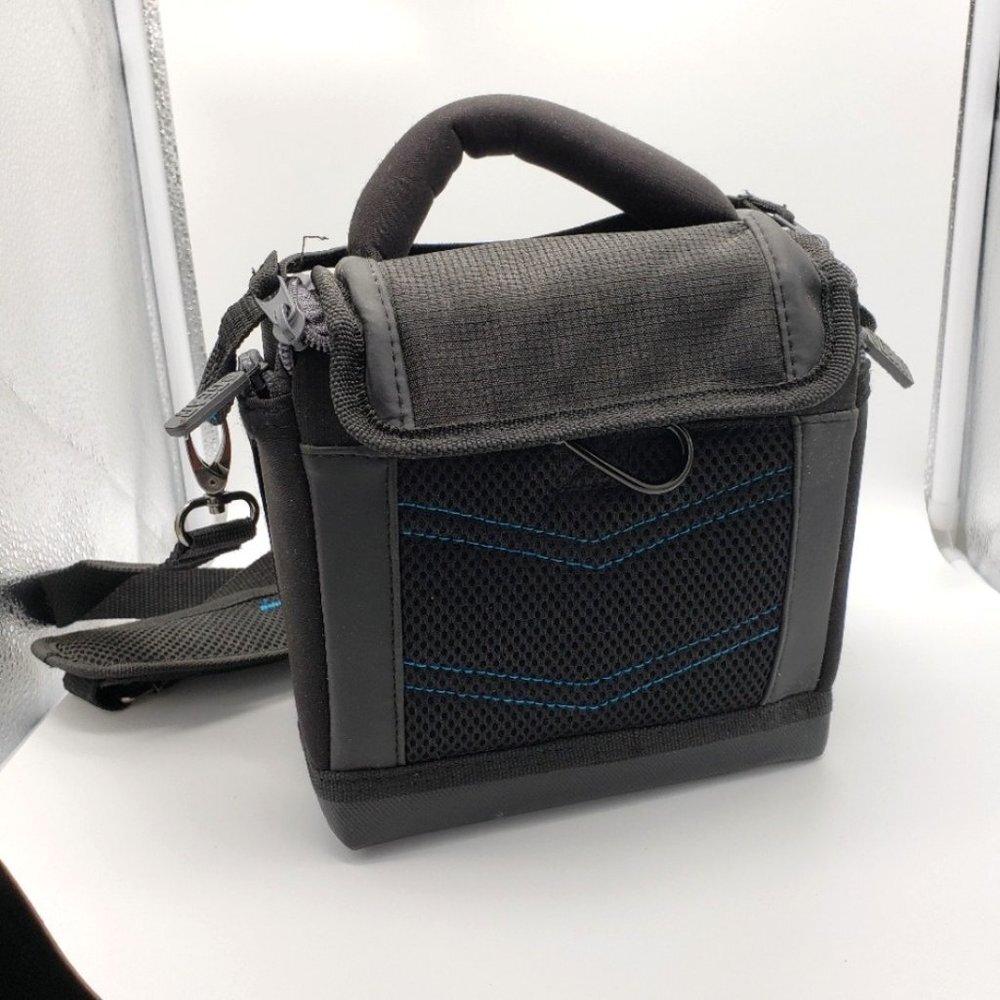 USA Gear Black Camera Bag Shoulder Strap
